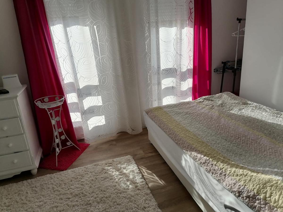 Dreams Apartments Nis Luaran gambar